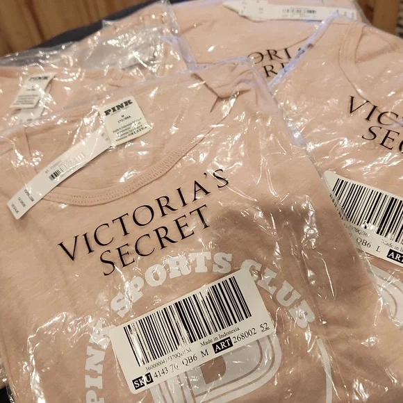 Victoria's Secret Pink - COTTON CROPPED RACERBACK TANK TOP - Pink - Picture 3 of 3